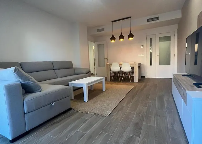 Διαμέρισμα Moderno Centrico Con Piscina Y Parking