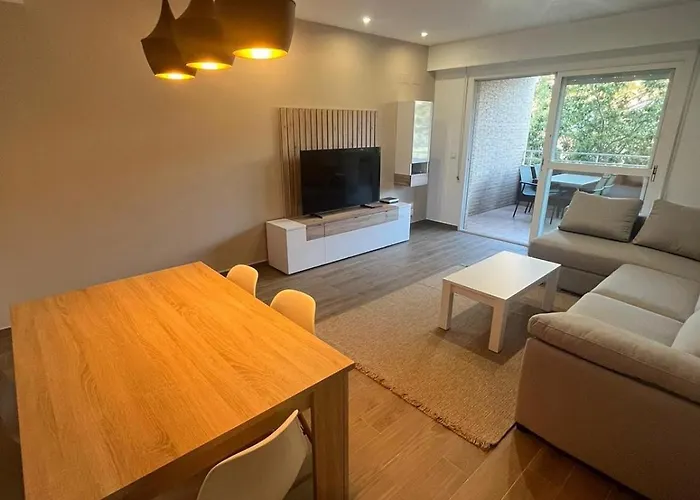 Moderno Centrico Con Piscina Y Parking Apartamento